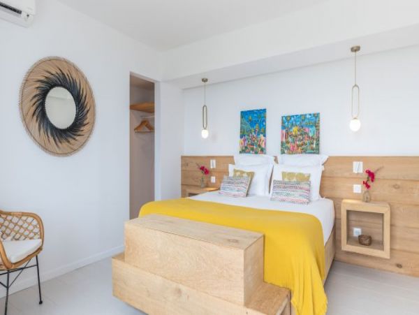 St. Barts Home 965415