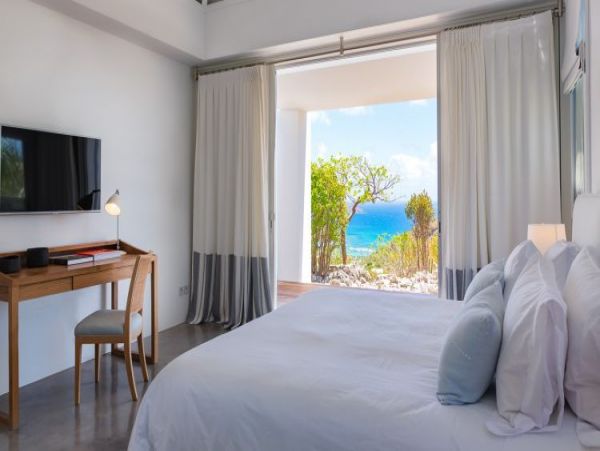 St. Barts Home 965416
