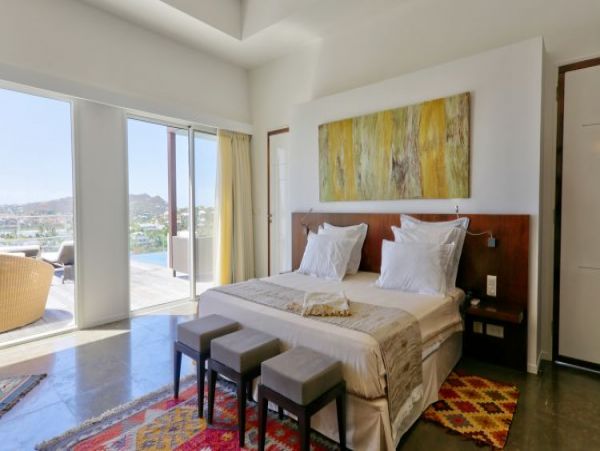 St. Barts Home 965417