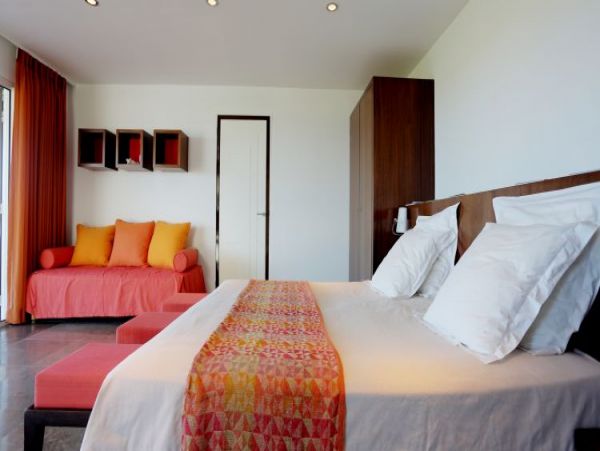 St. Barts Home 965417