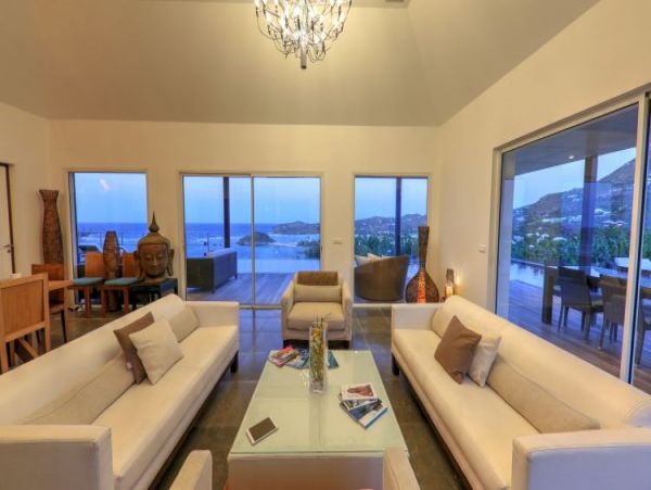 St. Barts Home 965417