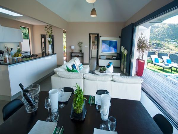 St. Barts Home 965418