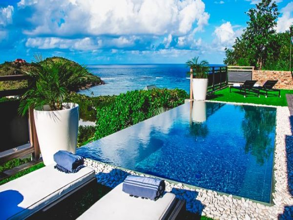 St. Barts Home 965418