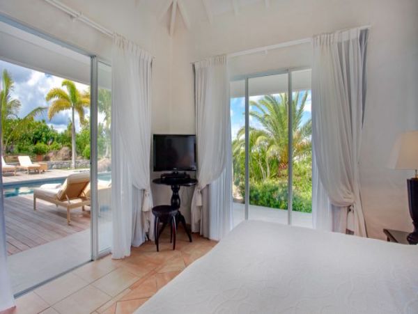 St. Barts Home 965419