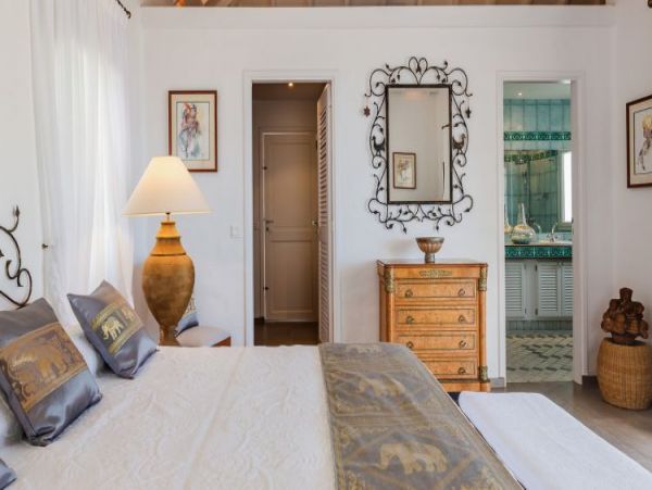 St. Barts Home 965419