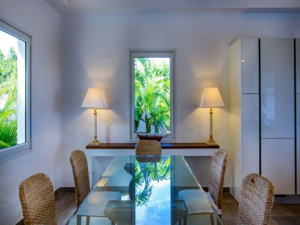 St. Barts Home 965419