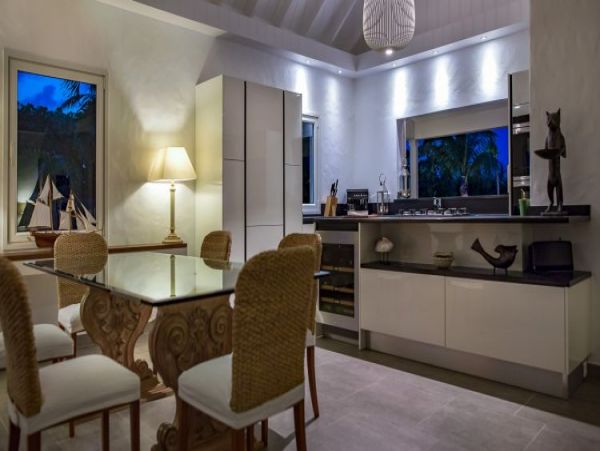 St. Barts Home 965419