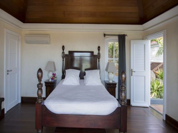 St. Barts Home 965420