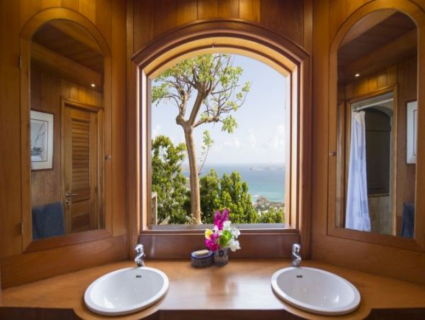 St. Barts Home 965420