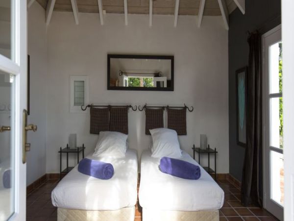 St. Barts Home 965420