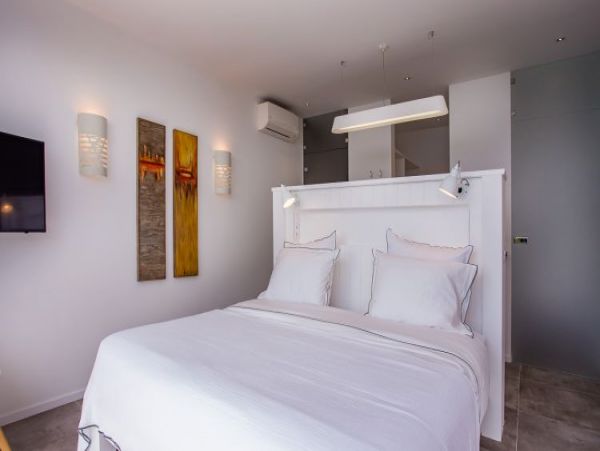St. Barts Home 965421