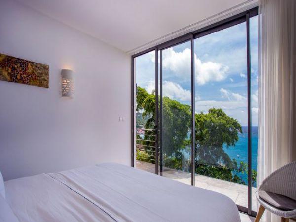 St. Barts Home 965421