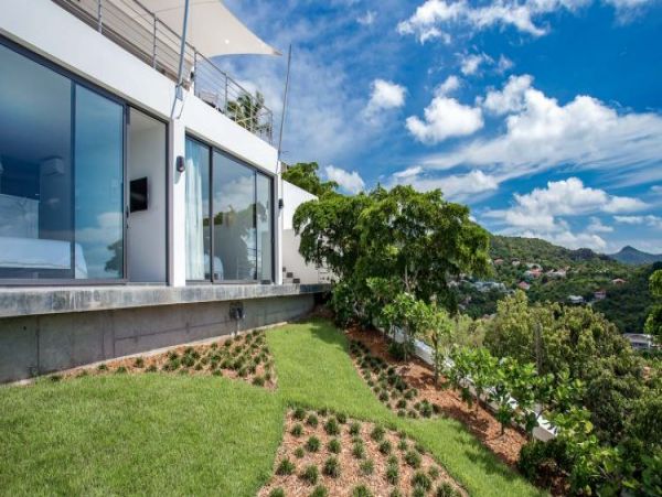 St. Barts Home 965421