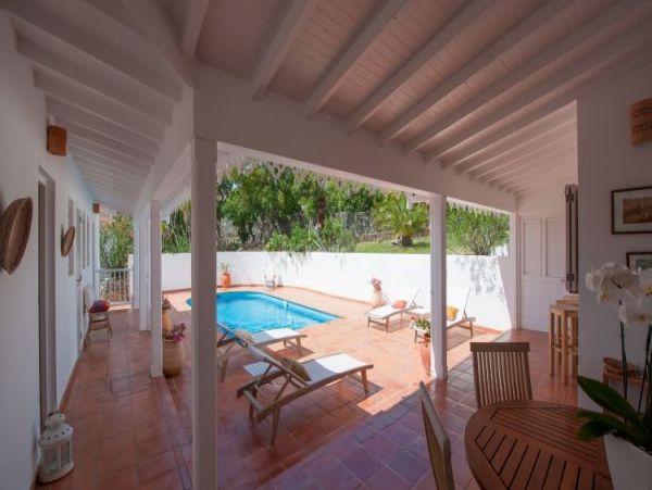 St. Barts Home 965423