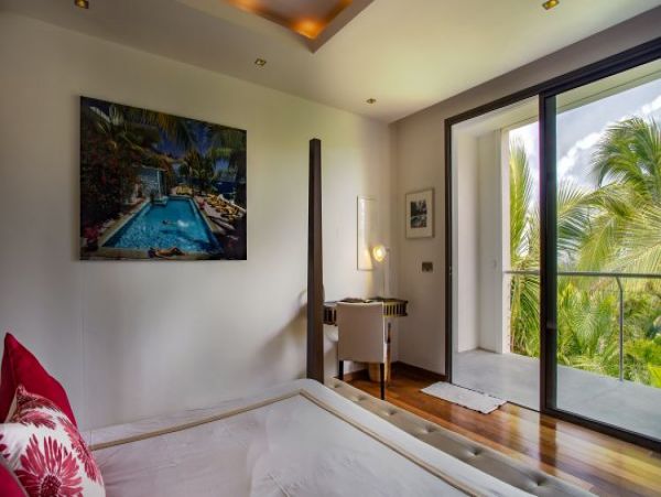 St. Barts Home 965425