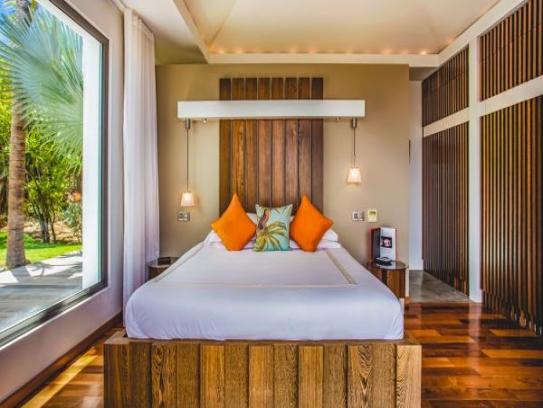 St. Barts Home 965425