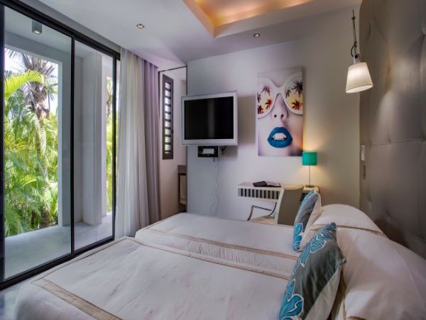 St. Barts Home 965425