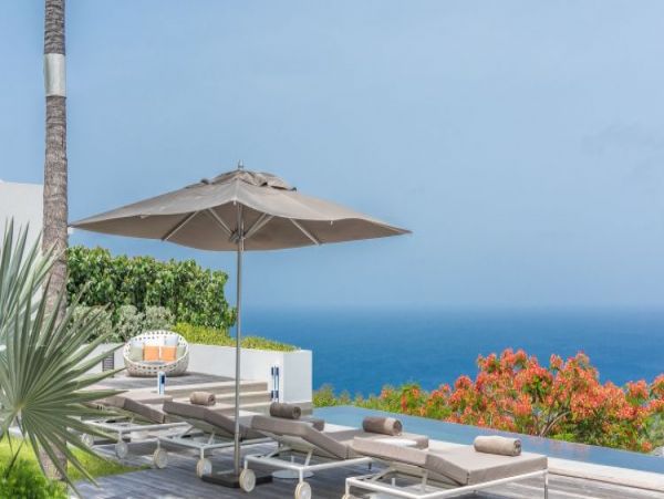 St. Barts Home 965425