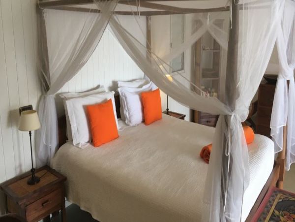 St. Barts Home 965427