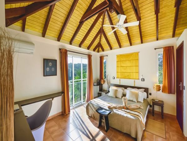 St. Barts Home 965430