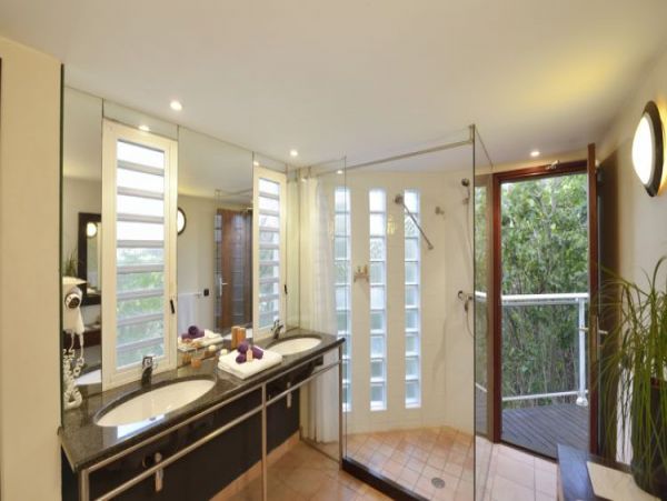 St. Barts Home 965430