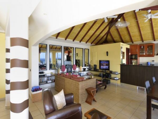St. Barts Home 965430