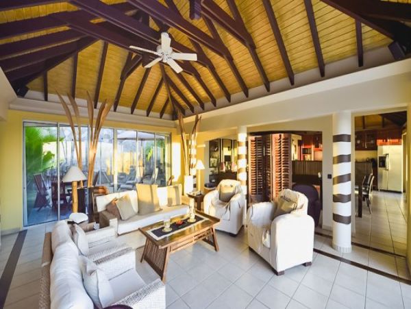 St. Barts Home 965430