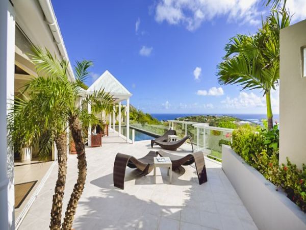 St. Barts Home 965430
