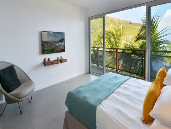 St. Barts Home 965431