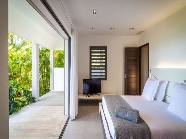 St. Barts Home 965432