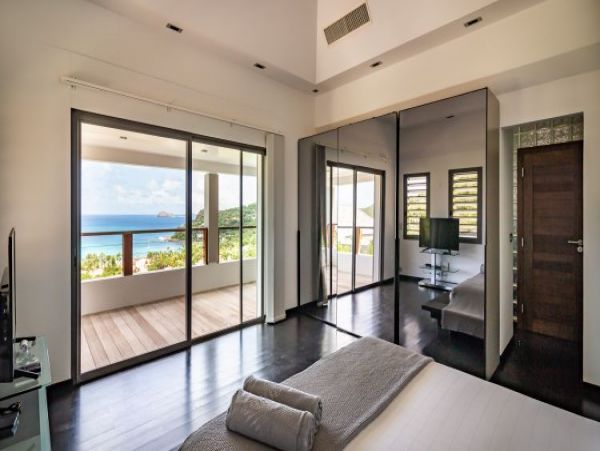 St. Barts Home 965432