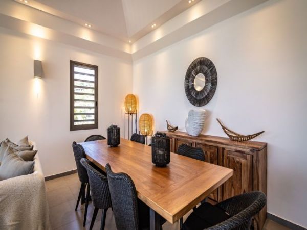 St. Barts Home 965432