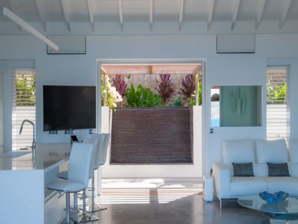 St. Barts Home 965433