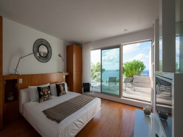 St. Barts Home 965434