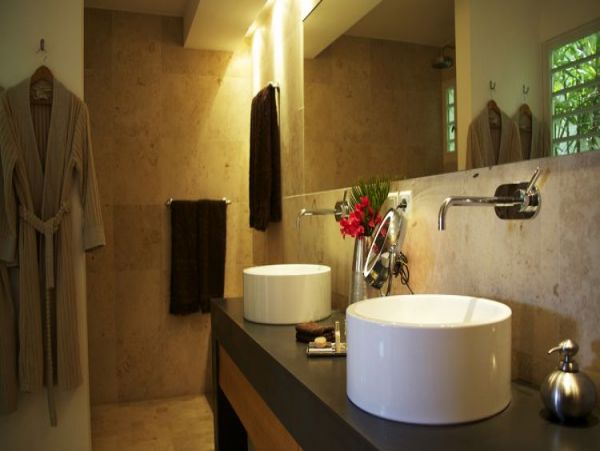 St. Barts Home 965435