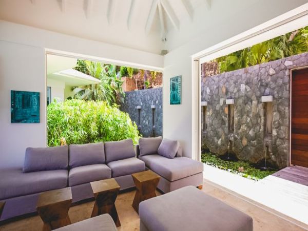 St. Barts Home 965435