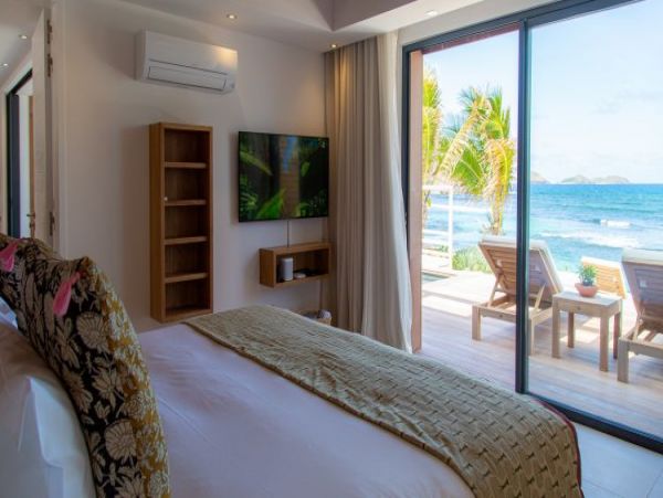 St. Barts Home 965437