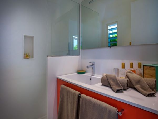 St. Barts Home 965439