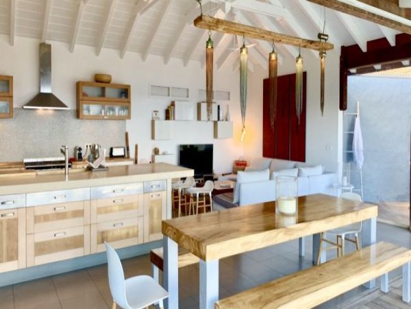 St. Barts Home 965440