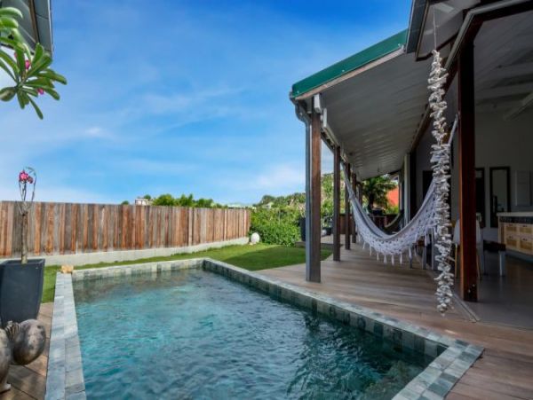 St. Barts Home 965440