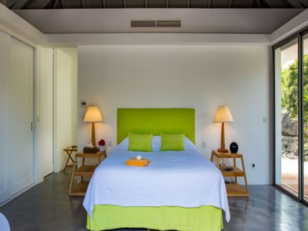 St. Barts Home 965441