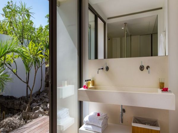 St. Barts Home 965441