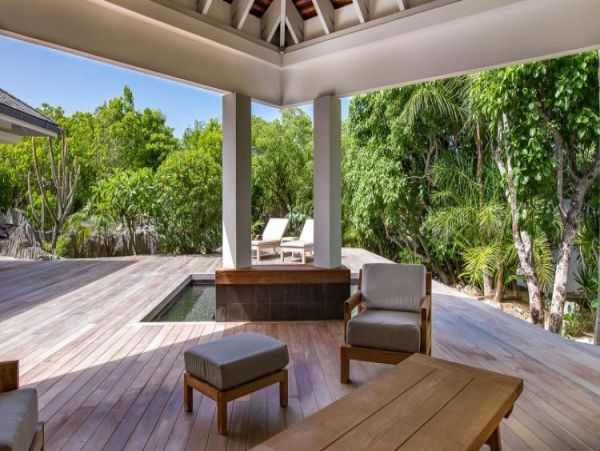 St. Barts Home 965441