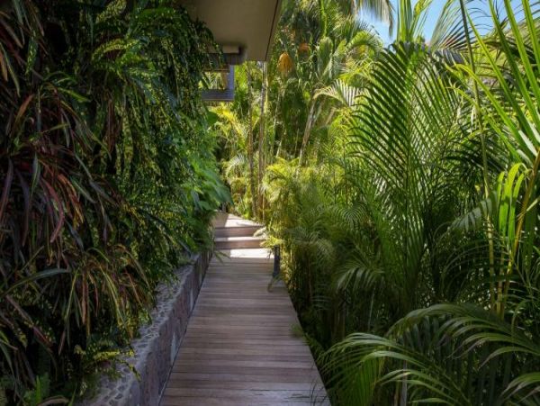 St. Barts Home 965444