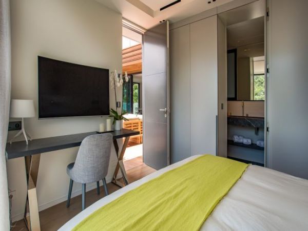 St. Barts Home 965447