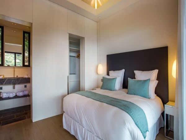 St. Barts Home 965447