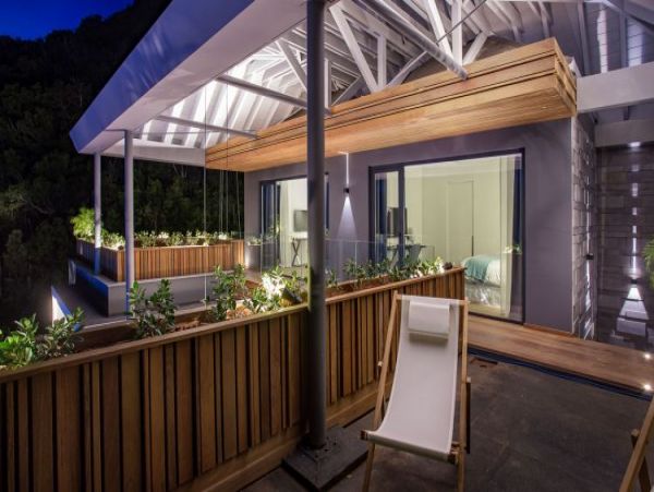 St. Barts Home 965447