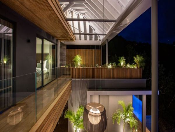 St. Barts Home 965447