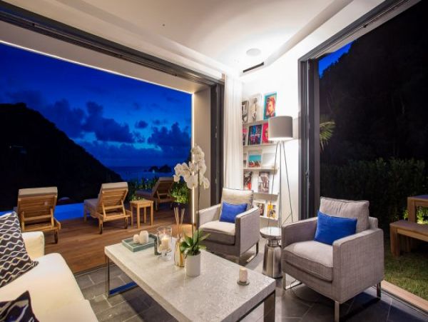 St. Barts Home 965447