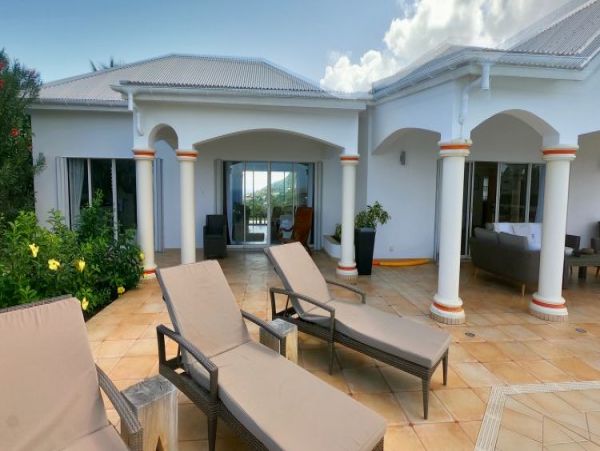 St. Barts Home 965448